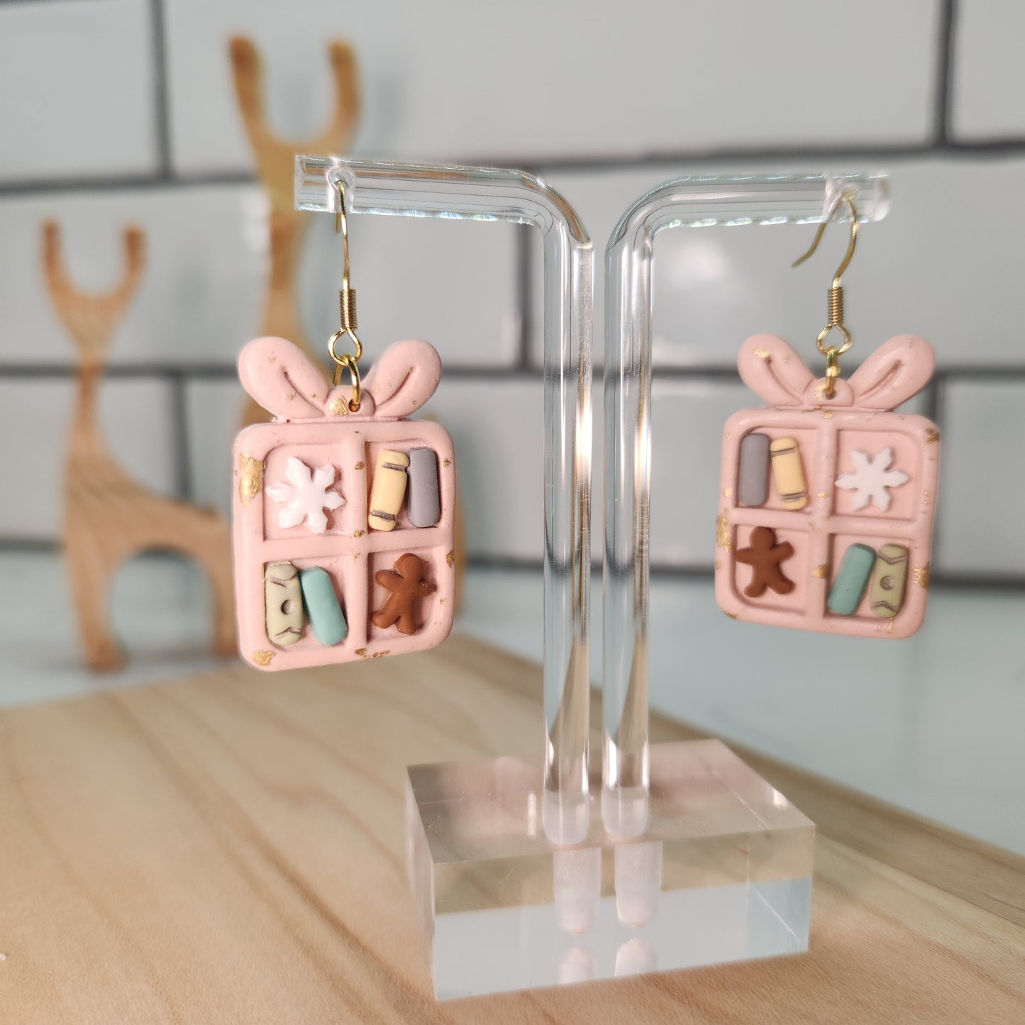 Christmas Present Bookshelf Earrings; Holiday Cheer Earrings; Bookworm Earrings; Polymer Clay
